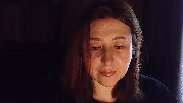 Snapshot of FiireTaliia chatting on March 7, 12:45 pm FiireTaliia online show from March 7, 12:45 pm