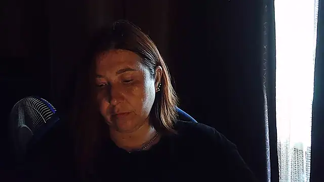 Snapshot of FiireTaliia chatting on September 9, 10:37 am FiireTaliia online show from September 9, 10:37 am