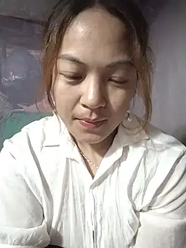 Snapshot of Babysexy99 chatting on June 11, 12:08 am Babysexy99 online show from June 11, 12:08 am