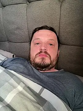 boschmerc147 online show from January 10, 8:49 am