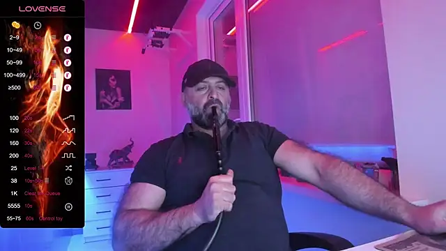MAGABEAR077 online show from June 11, 6:50 pm