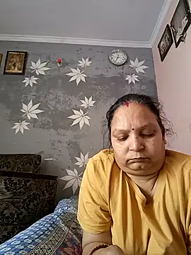 Snapshot of Kavya_kapoor chatting on March 11, 7:04 am Kavya kapoor online show from March 11, 7:04 am
