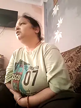 Snapshot of Kavya_kapoor chatting on March 16, 1:38 am Kavya kapoor online show from March 16, 1:38 am