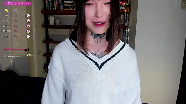 Dark Ester online show from March 11, 4:51 pm