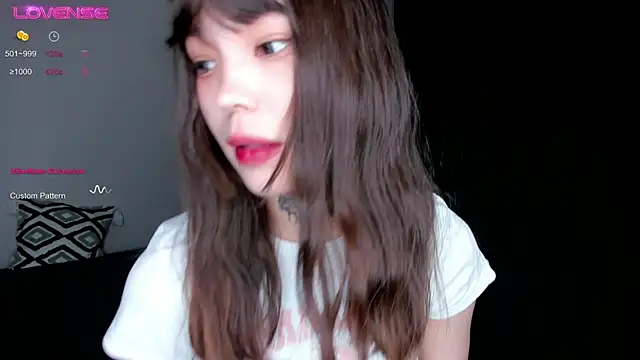 Dark Ester online show from November 17, 10:54 am