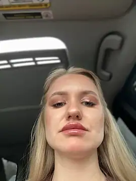 Devill Angel  online show from November 8, 10:48 am