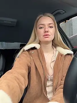 Snapshot of Devill_Angel_ chatting on March 2, 9:49 am Devill Angel online show from March 2, 9:49 am