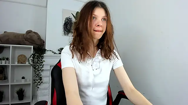 Baby Evalena online show from January 28, 5:11 am