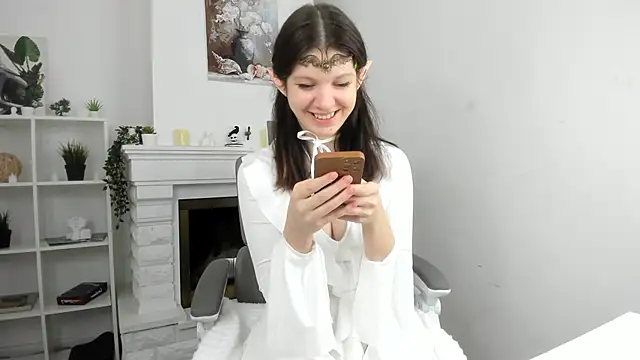 Baby Evalena online show from November 5, 5:29 am