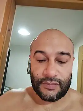 Luke  09 online show from July 21, 3:14 pm