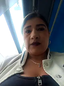 Hannahcandyy online show from February 25, 8:19 pm