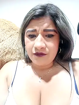 Hannahcandyy online show from February 27, 2:21 am