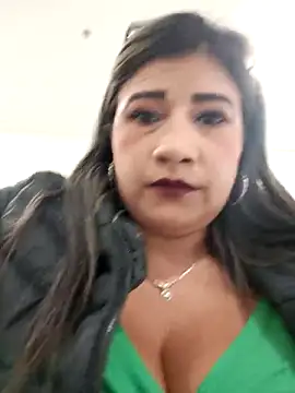 Hannahcandyy online show from March 21, 8:40 pm