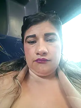 Hannahcandyy online show from April 17, 1:03 pm