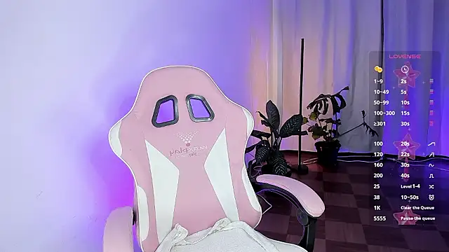 Kendall Bunnyy online show from March 29, 6:19 pm