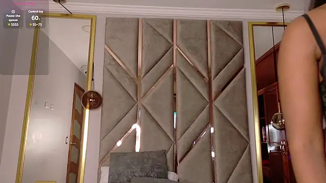 Lola King online show from February 15, 4:25 am