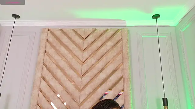 Lola King online show from September 17, 5:09 am