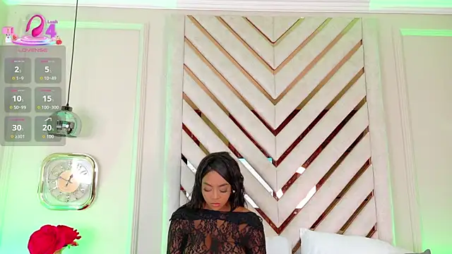 Lola King online show from September 29, 4:39 am