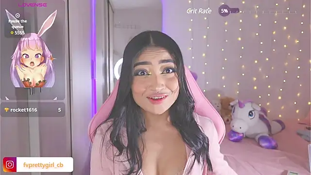 urfavprettygirl online show from December 4, 7:39 am