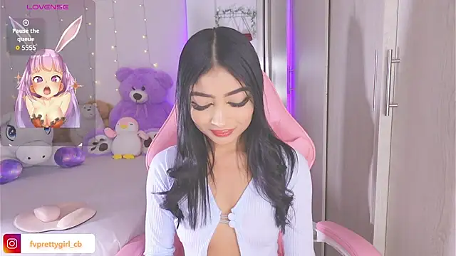 urfavprettygirl online show from November 25, 6:02 am