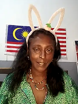 mamakarma1403 online show from September 21, 1:13 pm