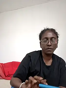 mamakarma1403 online show from February 21, 12:00 am