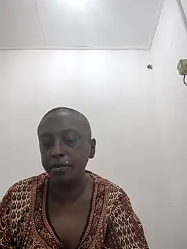 mamakarma1403 online show from May 24, 2:38 am