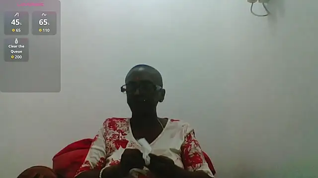 Snapshot of mamakarma1403 chatting on July 19, 11:03 am mamakarma1403 online show from July 19, 11:03 am