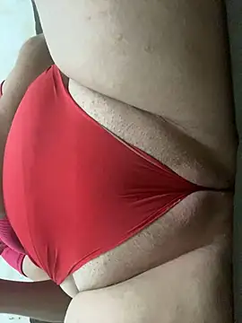 Snapshot of Vih222 chatting on January 13, 3:34 am Vih222 online show from January 13, 3:34 am