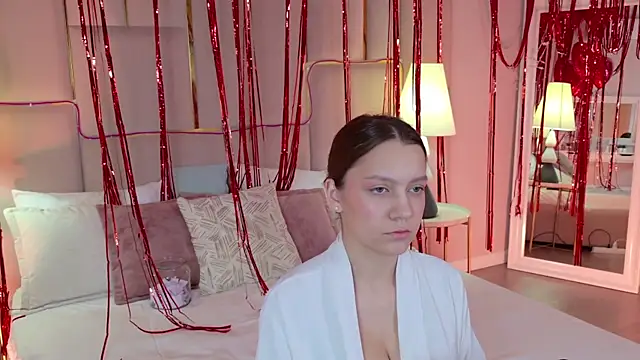 Snapshot of AliceBrayan chatting on February 14, 5:09 am AliceBrayan online show from February 14, 5:09 am