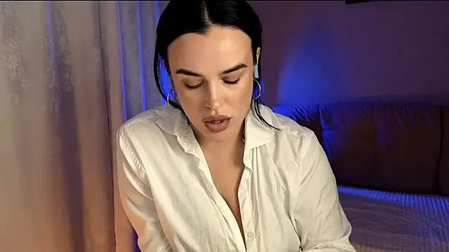 Snapshot of Act_avia chatting on June 21, 10:12 pm Act avia online show from June 21, 10:12 pm