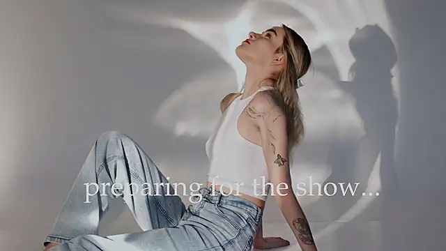 SpiceJessy online show from December 14, 5:07 pm