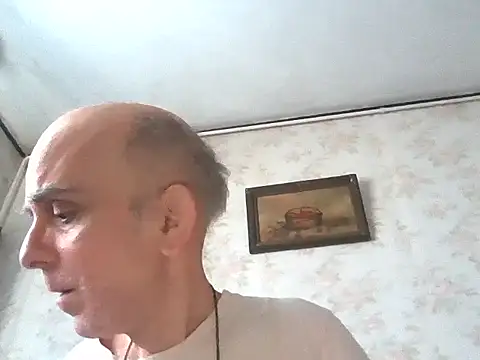 mariusica1xh online show from September 16, 9:32 am