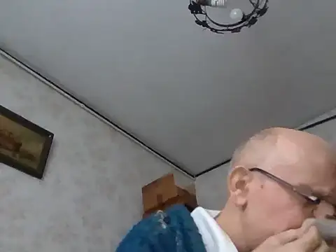 mariusica1xh online show from December 4, 9:07 am