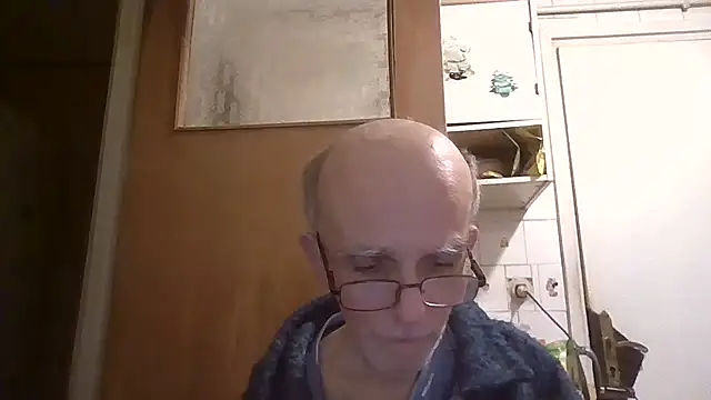 Snapshot of mariusica1@xh chatting on February 28, 5:25 pm mariusica1xh online show from February 28, 5:25 pm