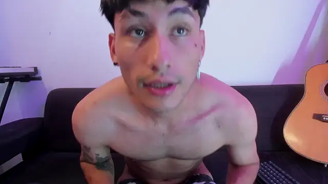 Henrikk senn online show from February 26, 8:35 am