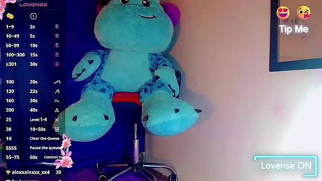 Snapshot of nicol_gill_ chatting on January 15, 11:32 am nicol gill online show from January 15, 11:32 am