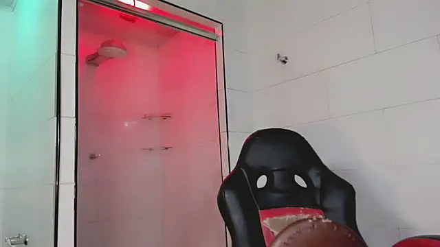Snapshot of nicol_gill_ chatting on July 28, 11:17 am nicol gill online show from July 28, 11:17 am