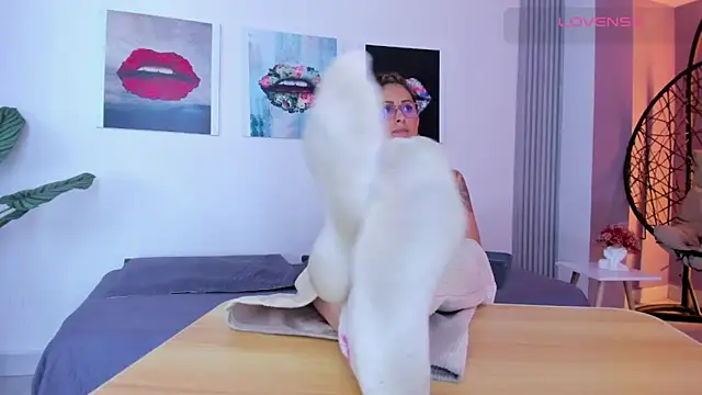 Angela donnato online show from September 17, 3:19 am