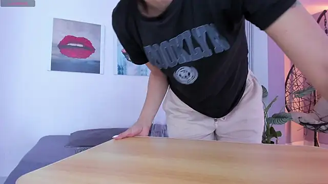 Angela donnato online show from October 3, 4:09 am