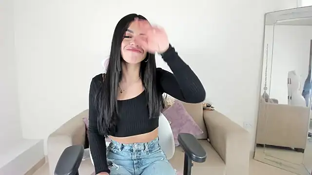 Charlotte cowell sub1  online show from January 11, 9:46 pm