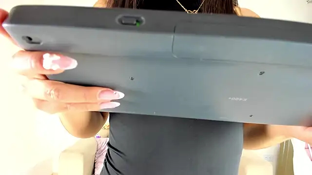 Charlotte cowell sub1  online show from January 24, 11:02 pm