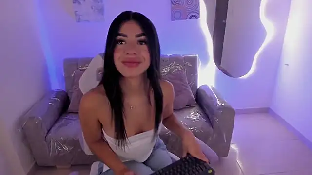 Charlotte cowell sub1  online show from September 9, 4:28 pm