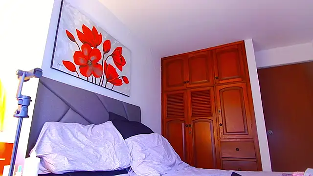 bellatrix25 online show from February 20, 6:19 pm