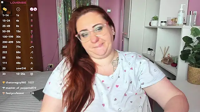 Snapshot of lovely_adelle chatting on February 3, 11:53 am lovely adelle online show from February 3, 11:53 am