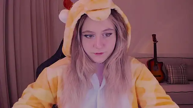 Diana Flower online show from December 14, 1:16 pm