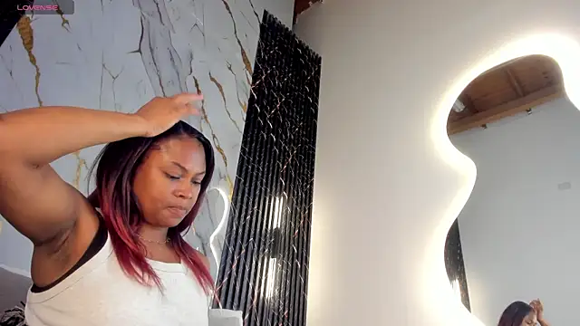 ebony hot1 online show from April 7, 2:06 pm