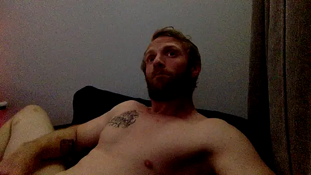 Snapshot of AtomicAsterisk74 chatting on November 1, 1:40 am AtomicAsterisk74 online show from November 1, 1:40 am