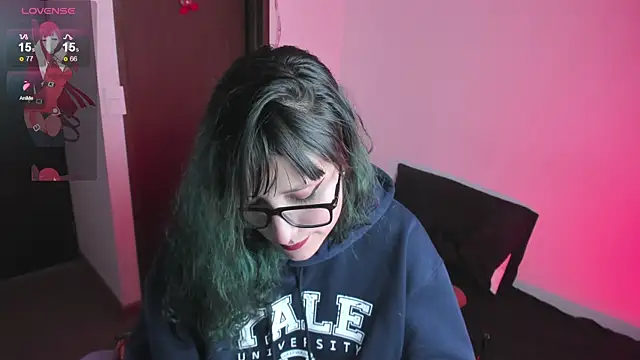 hitomi arata online show from January 27, 9:44 pm