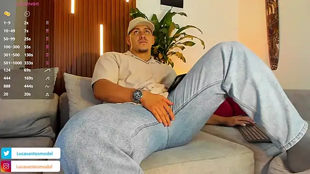 lucasanto  online show from November 14, 1:15 am